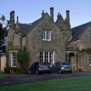 This country house on 2.5 acres in the Edinburgh suburbs just wanted someone to feed and walk their two dogs for a week (Photo courtesy of Mindmyhouse.com)