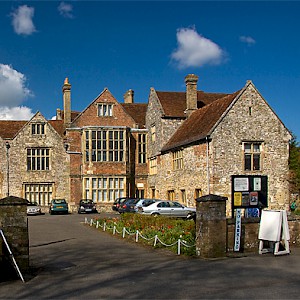 The 13C/14C King's House, home to the Salisbury Museum (Photo by Mike Searle)