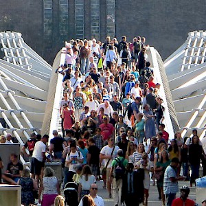 Crossing the Millennium Bridge (Photo by Mariano Mantel)