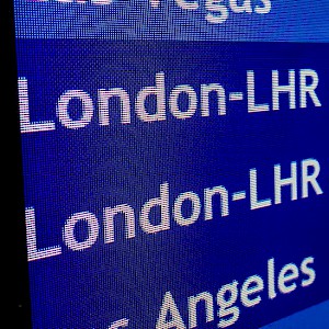 Flights to London Heathrow (Photo Â© Reid Bramblett)