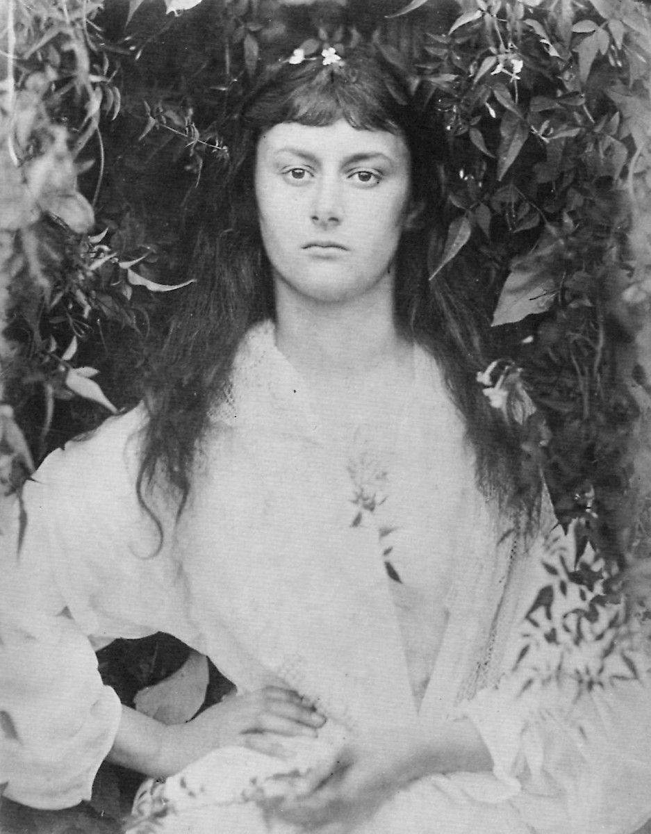 Alice Liddell, age 20, Packing light (Photo by Julia Margaret Cameron)