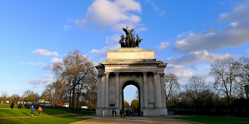 The Wellington Arch, or Consitution Arch (Photo by Martin Deutsch)